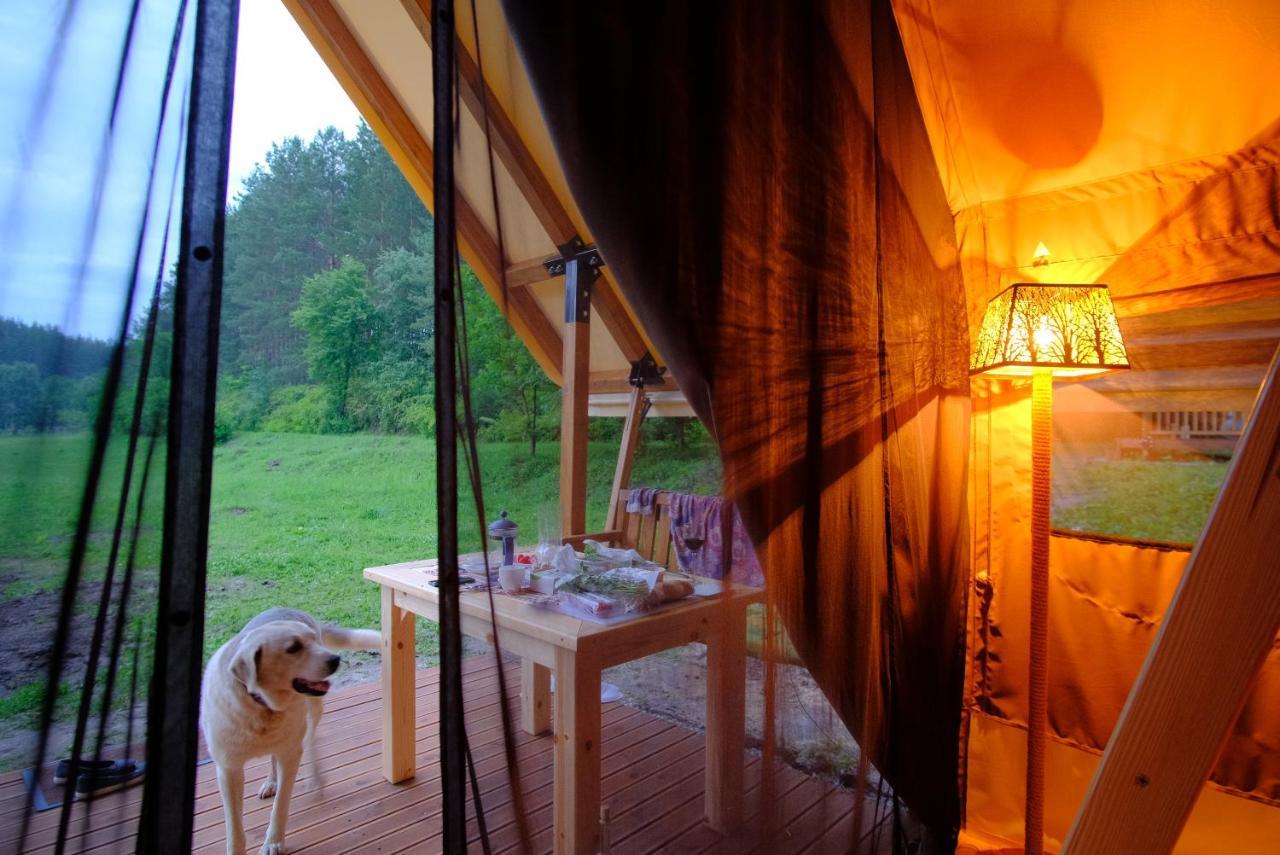 Глемпінг Шатро Hotell Ul'yaniki Eksteriør bilde